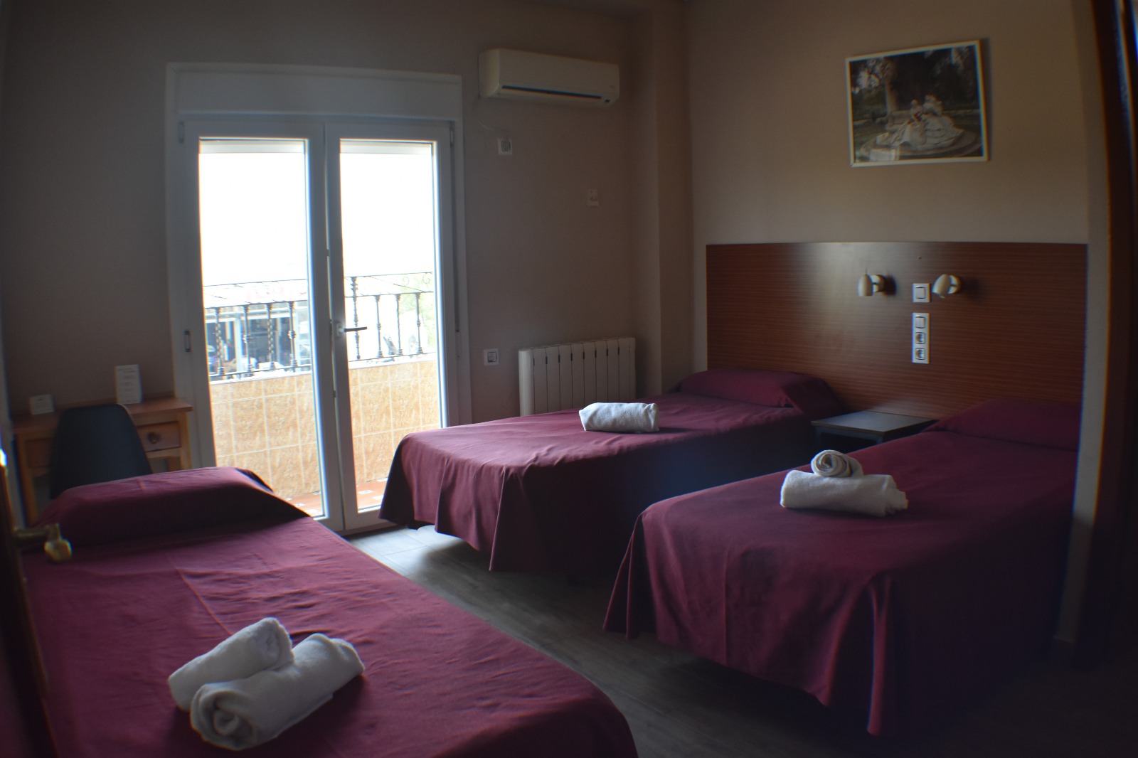 Sevilla en Septiembre: Descubre la Magia de la Ciudad en un Hostal con Encanto